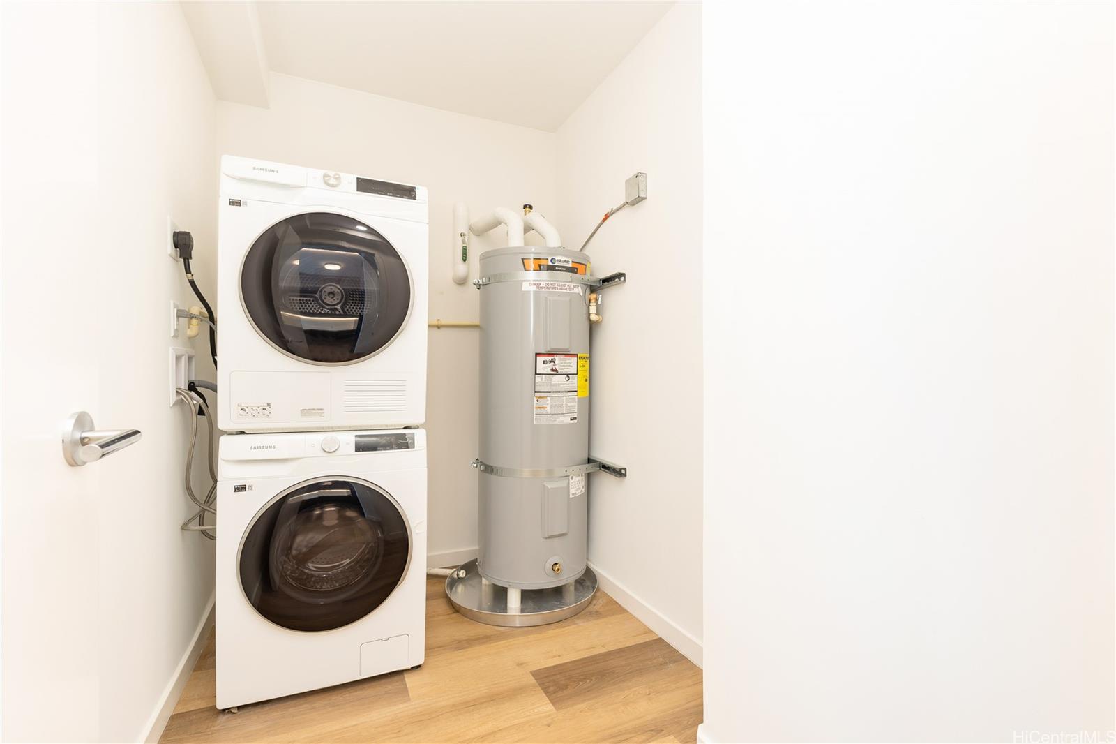 The Park on Keeaumoku condo # 3301R, Honolulu, Hawaii - photo 14 of 25