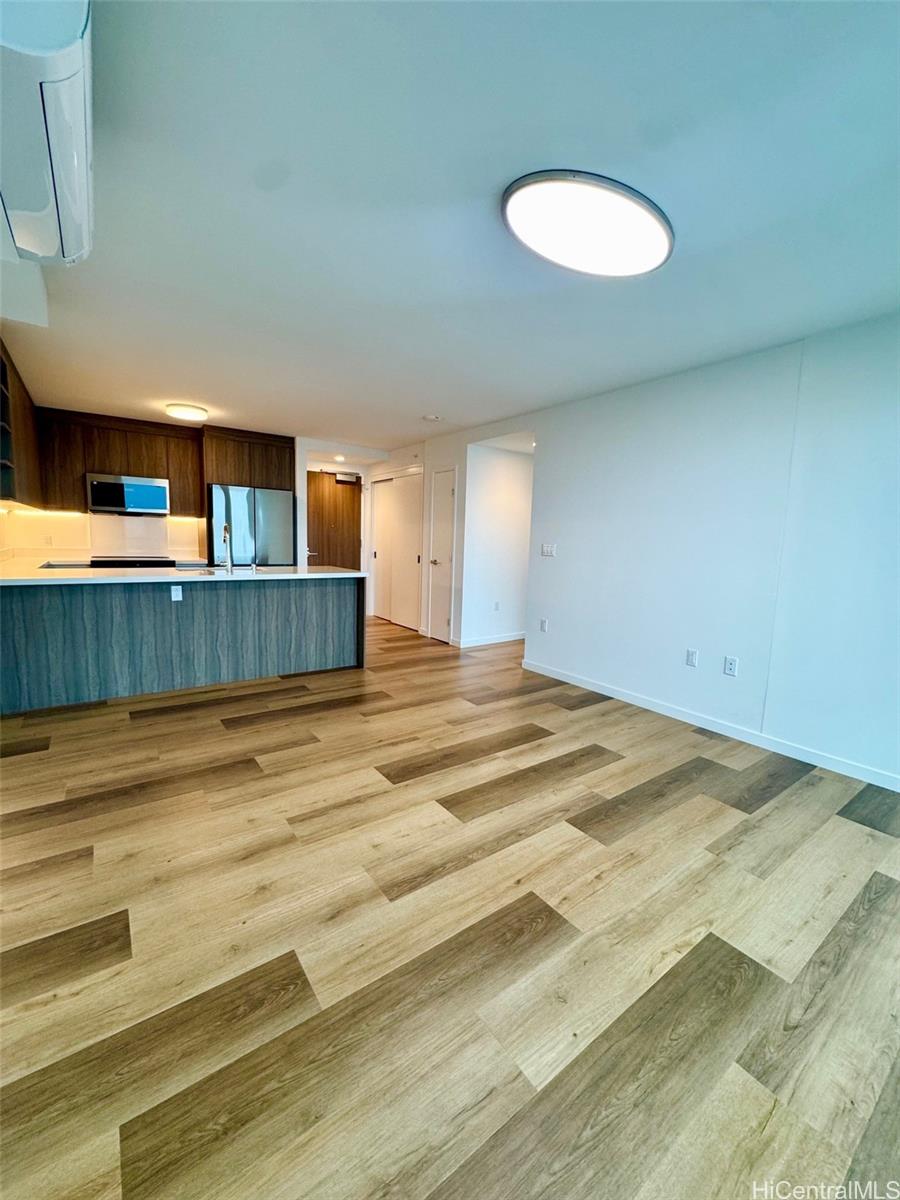 1500 Rycroft Street Honolulu - Rental - photo 9 of 9