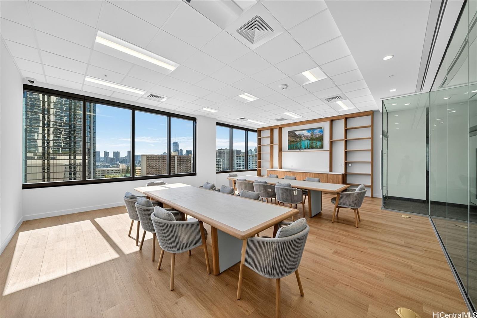 1500 Rycroft St Honolulu - Rental - photo 19 of 25