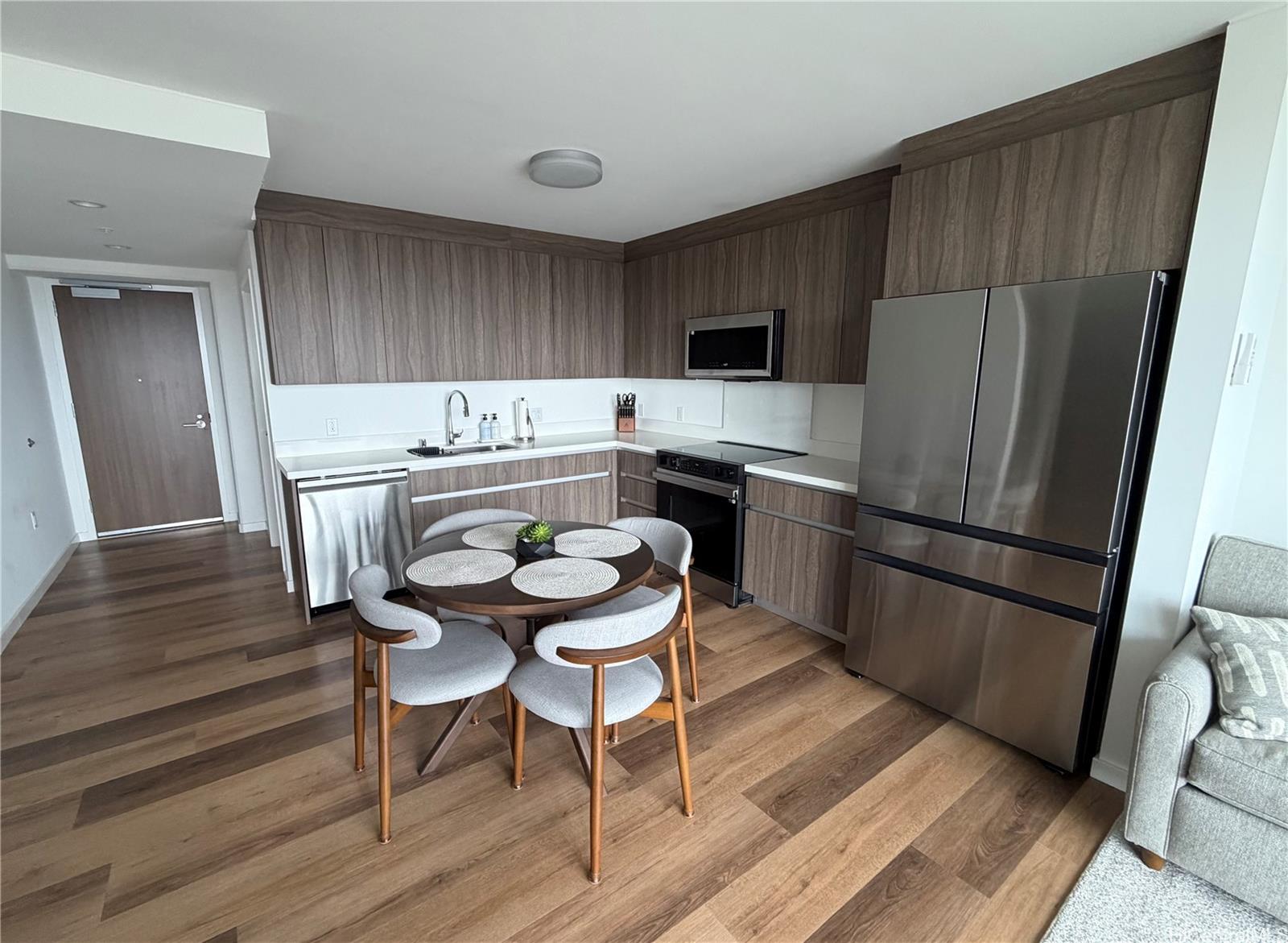 1500 Rycroft St Honolulu - Rental - photo 5 of 25