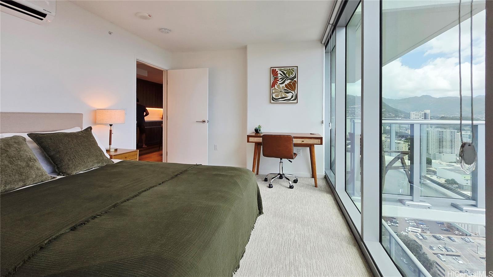 1500 Rycroft St Honolulu - Rental - photo 8 of 25