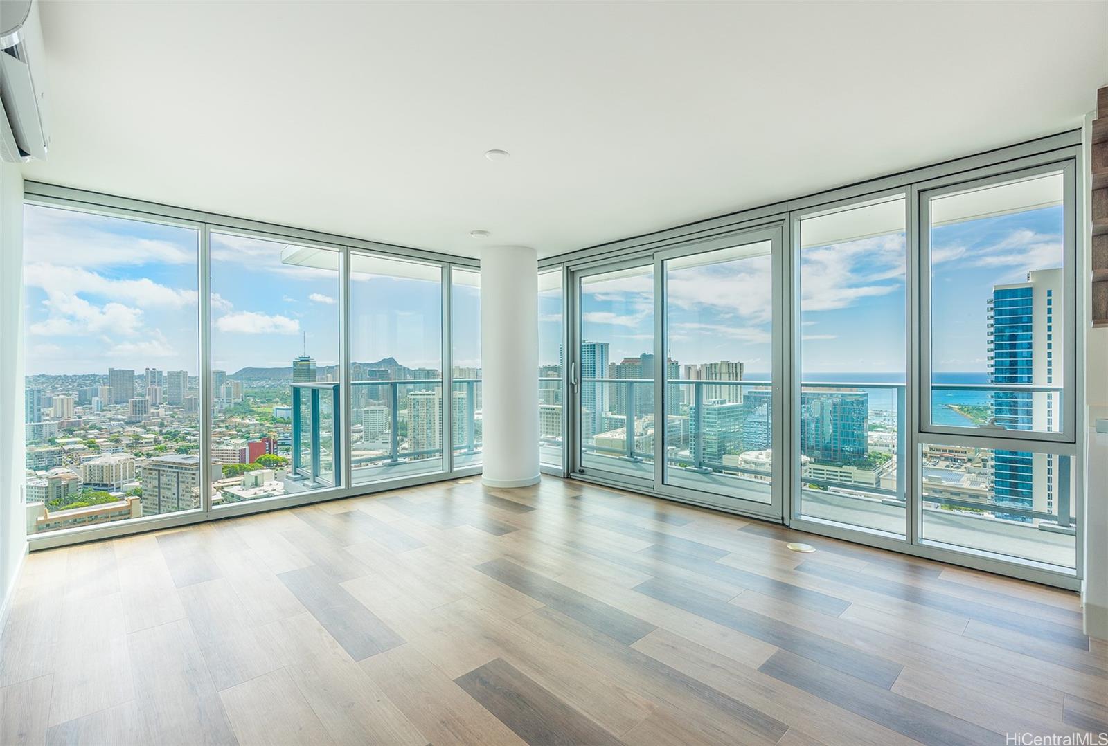 The Park on Keeaumoku condo # 3419R, Honolulu, Hawaii - photo 2 of 25