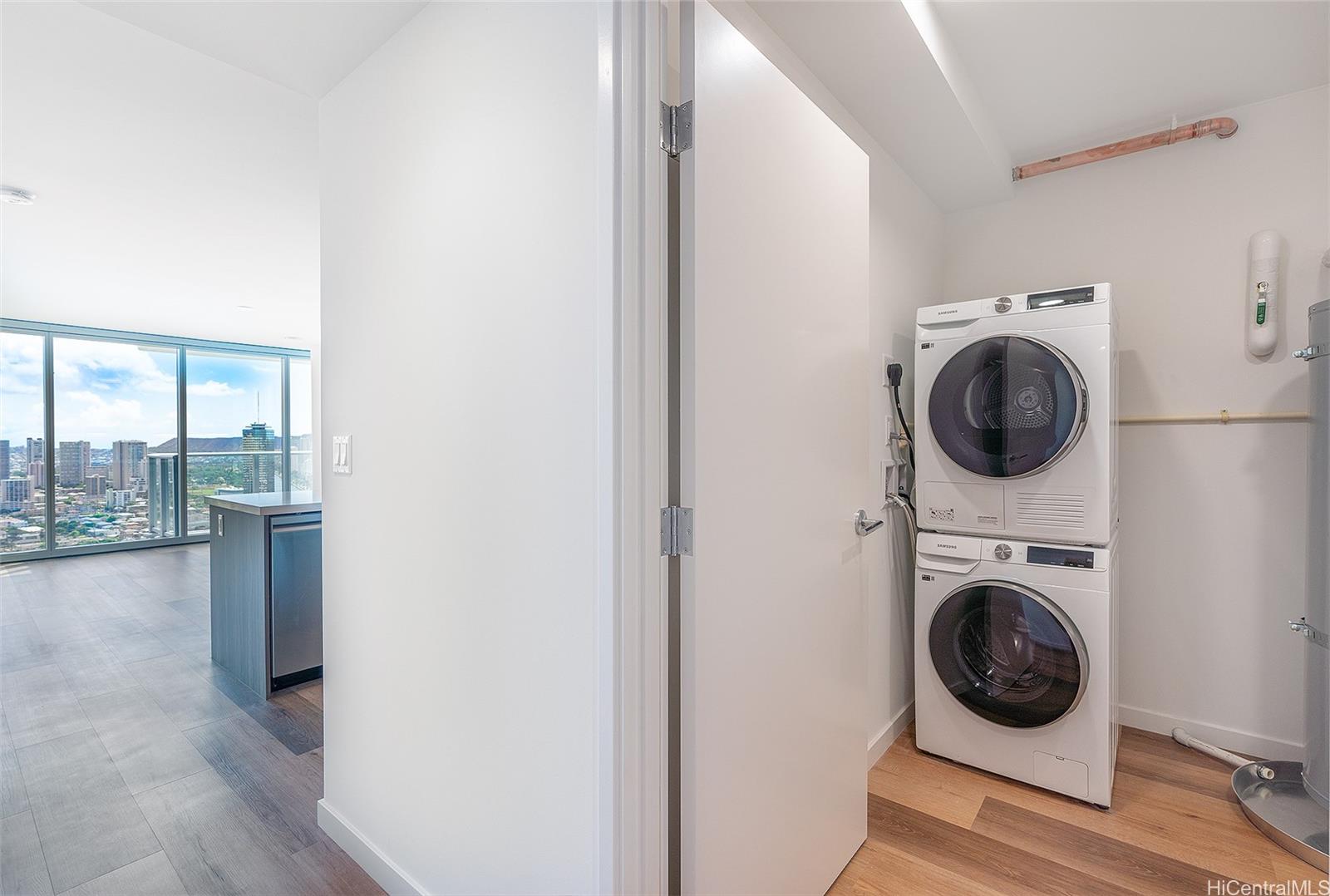 The Park on Keeaumoku condo # 3419R, Honolulu, Hawaii - photo 16 of 25