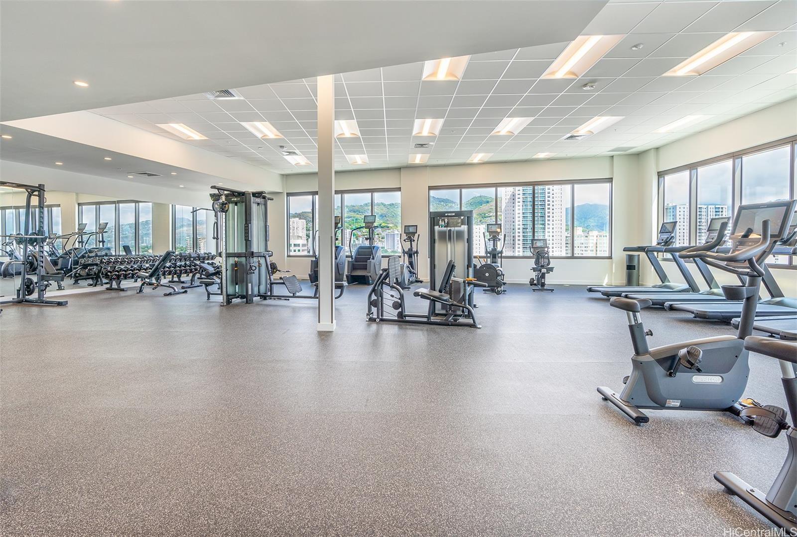 The Park on Keeaumoku condo # 3419R, Honolulu, Hawaii - photo 21 of 25