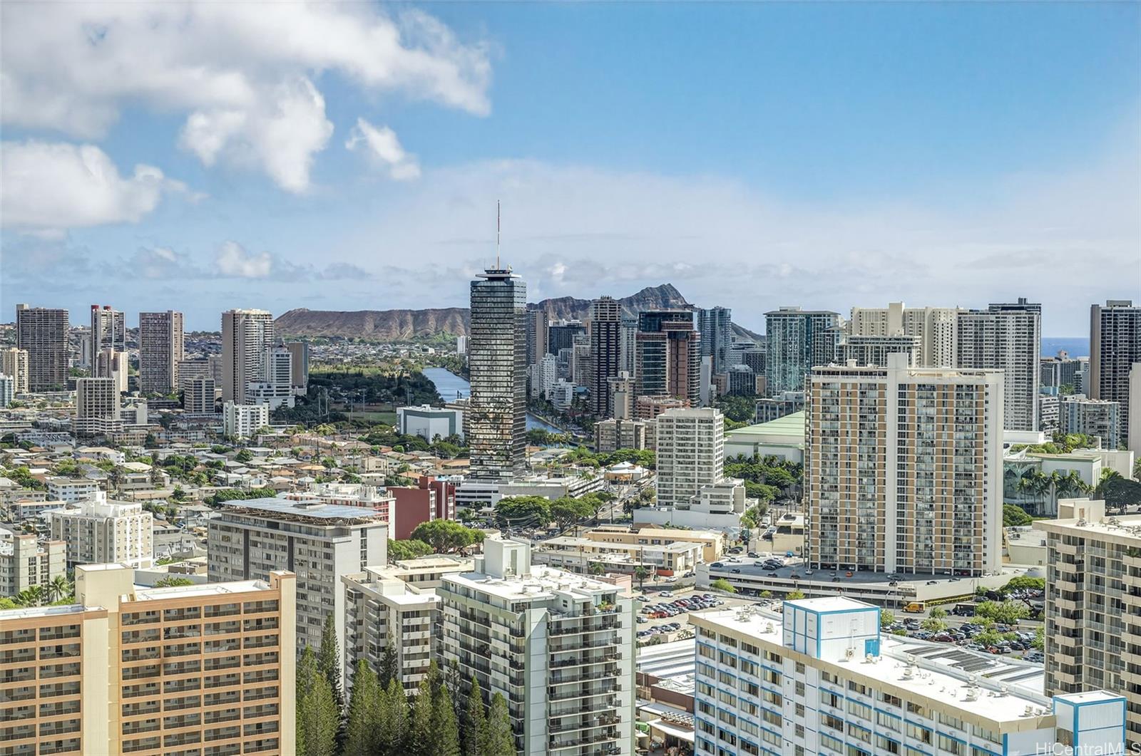 1500 Rycroft Street Honolulu - Rental - photo 12 of 25