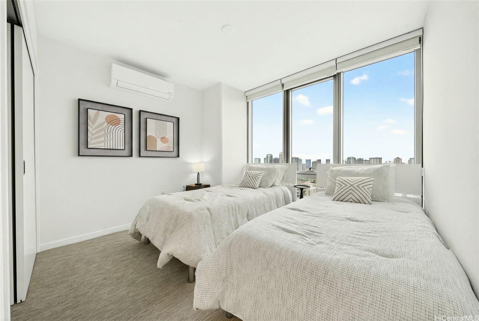 1500 Rycroft Street Honolulu - Rental - photo 11 of 25