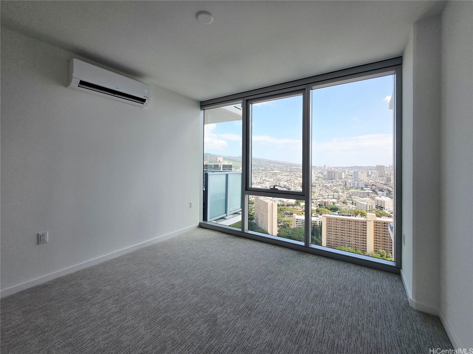 1500 Rycroft St Honolulu - Rental - photo 9 of 13