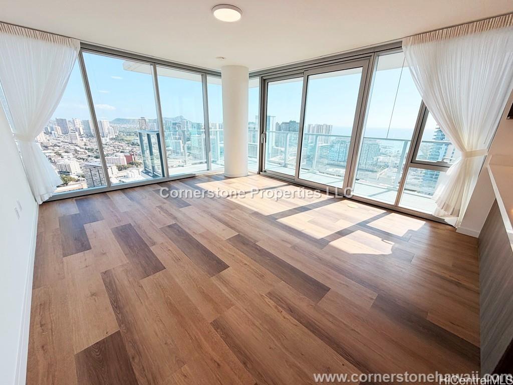 1500 Rycroft St Honolulu - Rental - photo 7 of 25