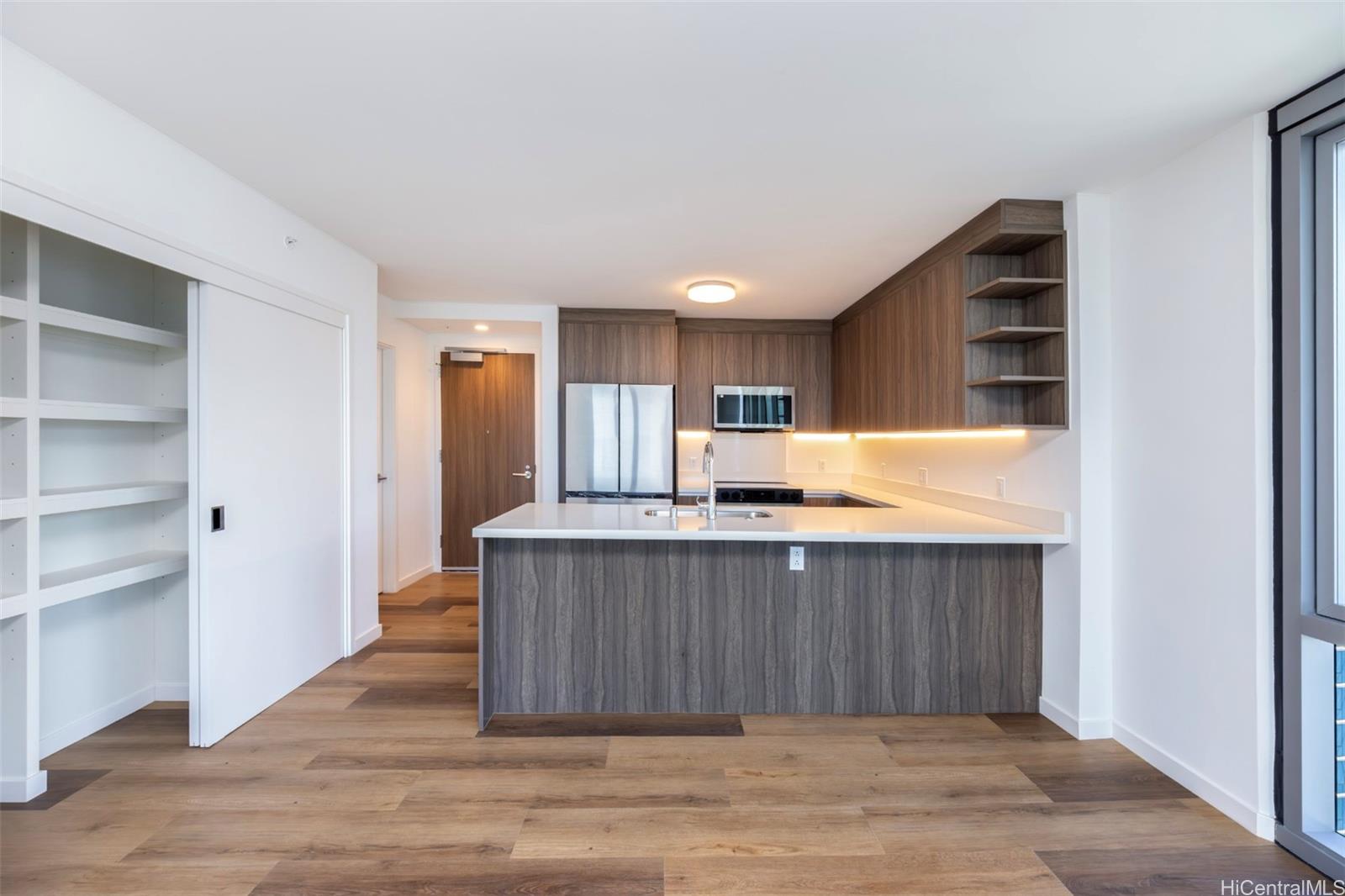 The Park on Keeaumoku condo # 3901R, Honolulu, Hawaii - photo 10 of 25