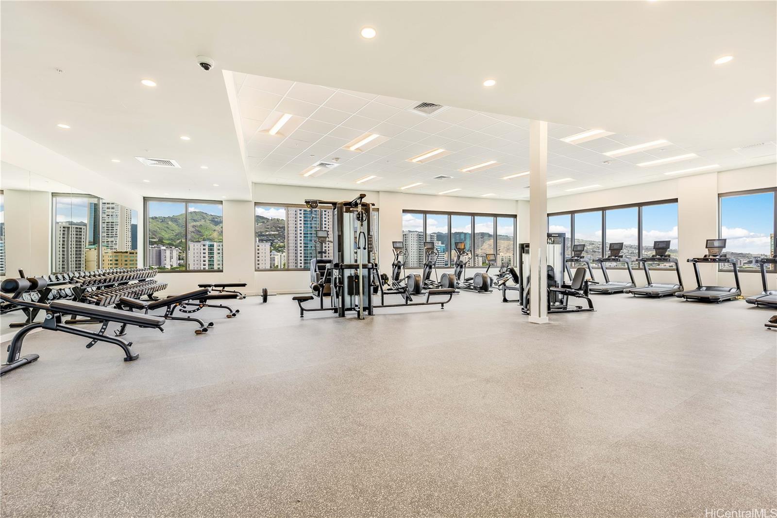 The Park on Keeaumoku condo # 3919R, Honolulu, Hawaii - photo 16 of 25