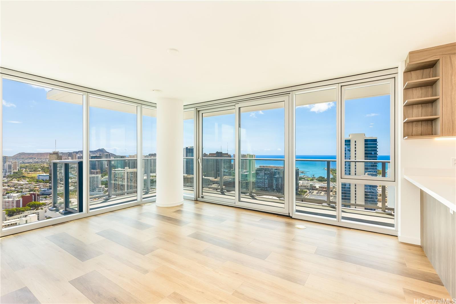 The Park on Keeaumoku condo # 3919R, Honolulu, Hawaii - photo 3 of 25