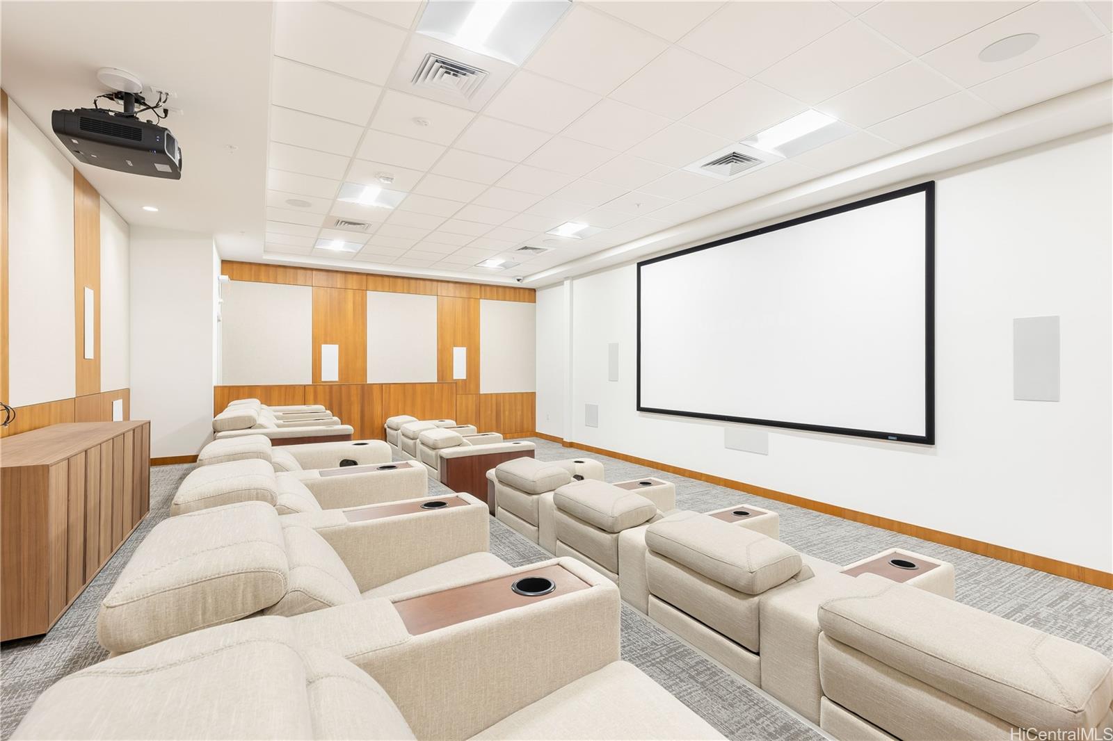 The Park on Keeaumoku condo # 3919R, Honolulu, Hawaii - photo 22 of 25