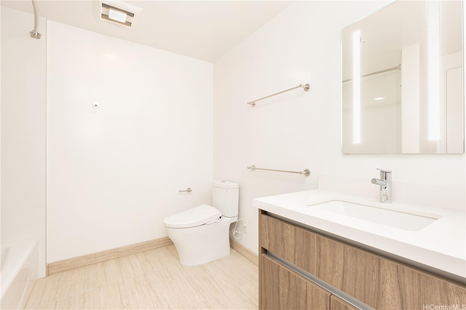 The Park on Keeaumoku condo # 3919R, Honolulu, Hawaii - photo 10 of 25