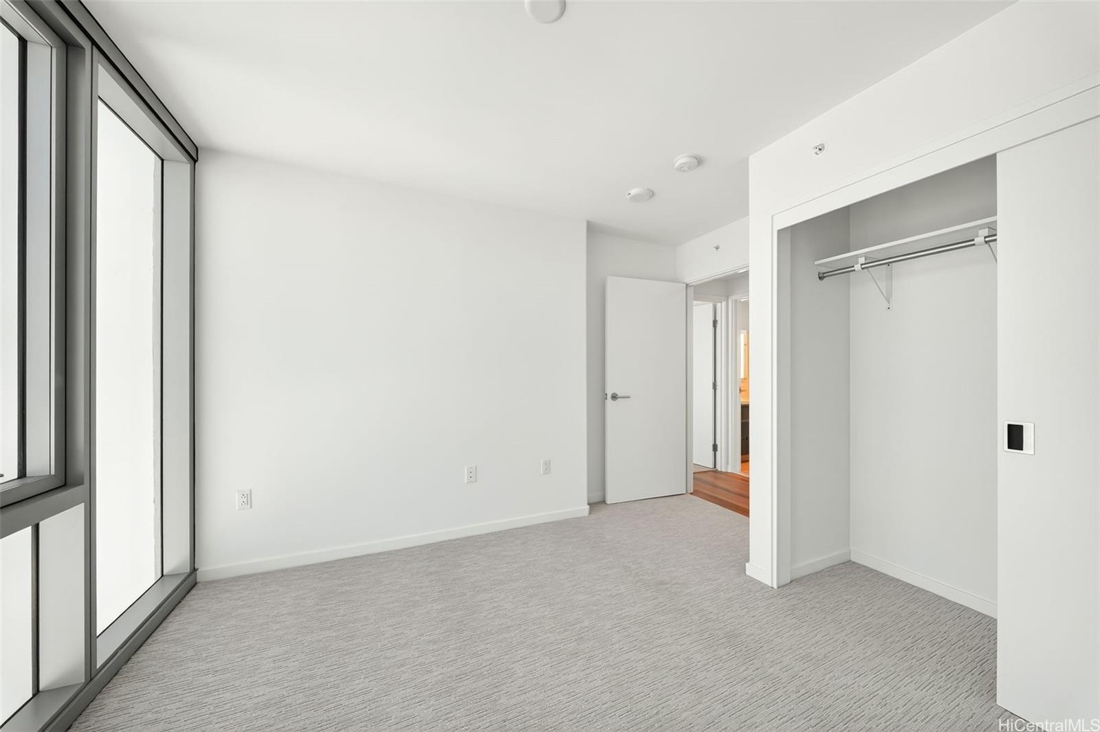 The Park on Keeaumoku condo # 4018R, Honolulu, Hawaii - photo 13 of 25