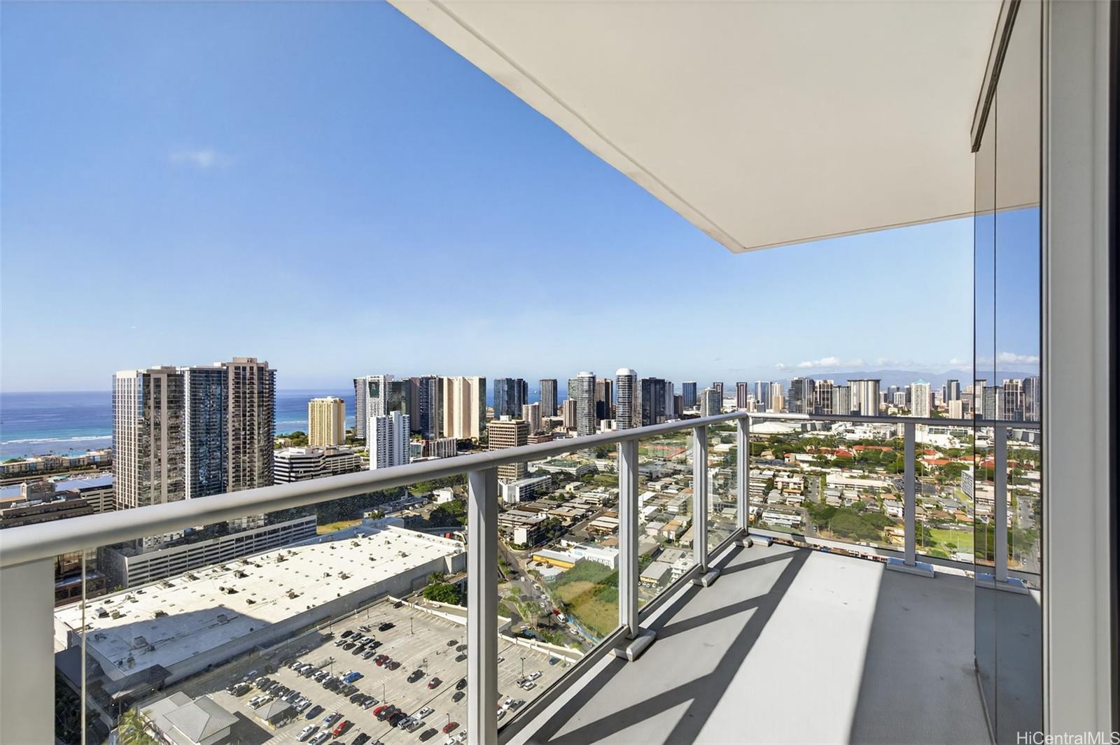 The Park on Keeaumoku condo # 4018R, Honolulu, Hawaii - photo 18 of 25