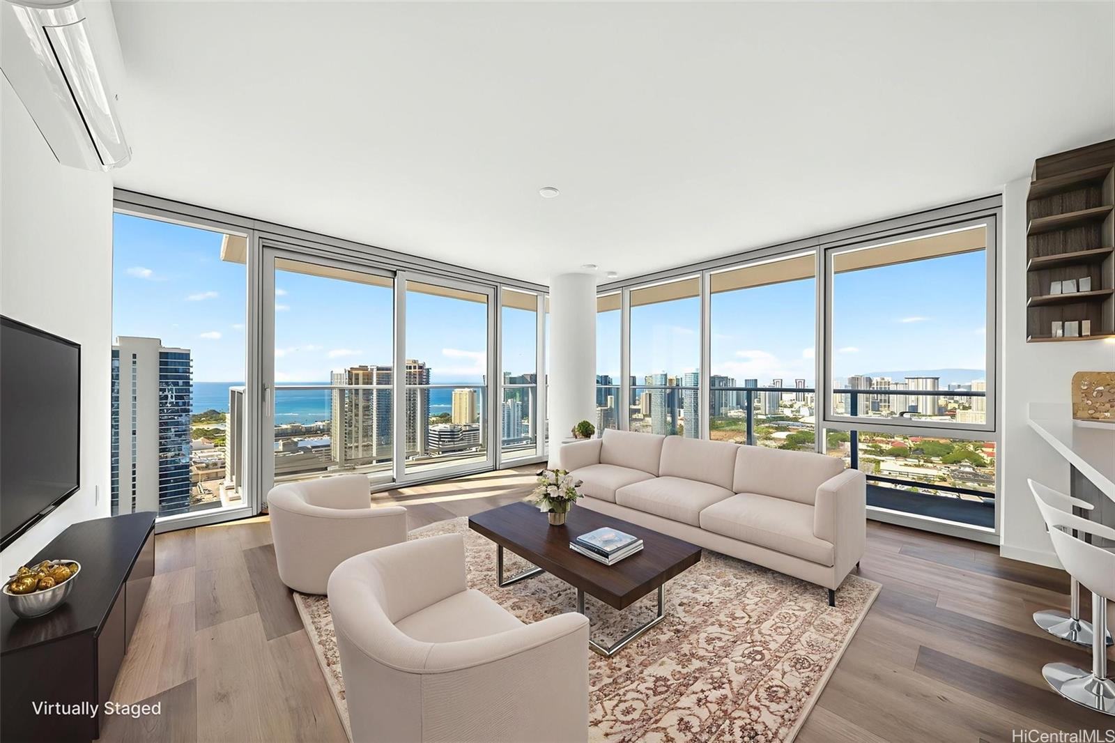 The Park on Keeaumoku condo # 4018R, Honolulu, Hawaii - photo 3 of 25