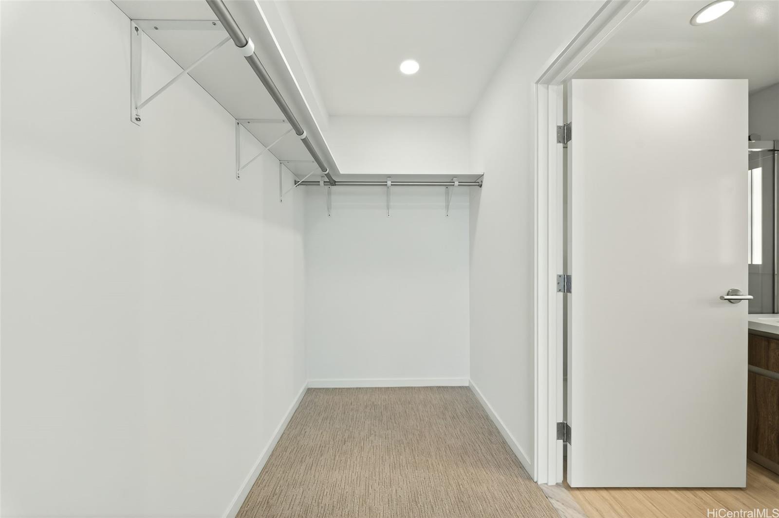 The Park on Keeaumoku condo # 4018R, Honolulu, Hawaii - photo 9 of 25