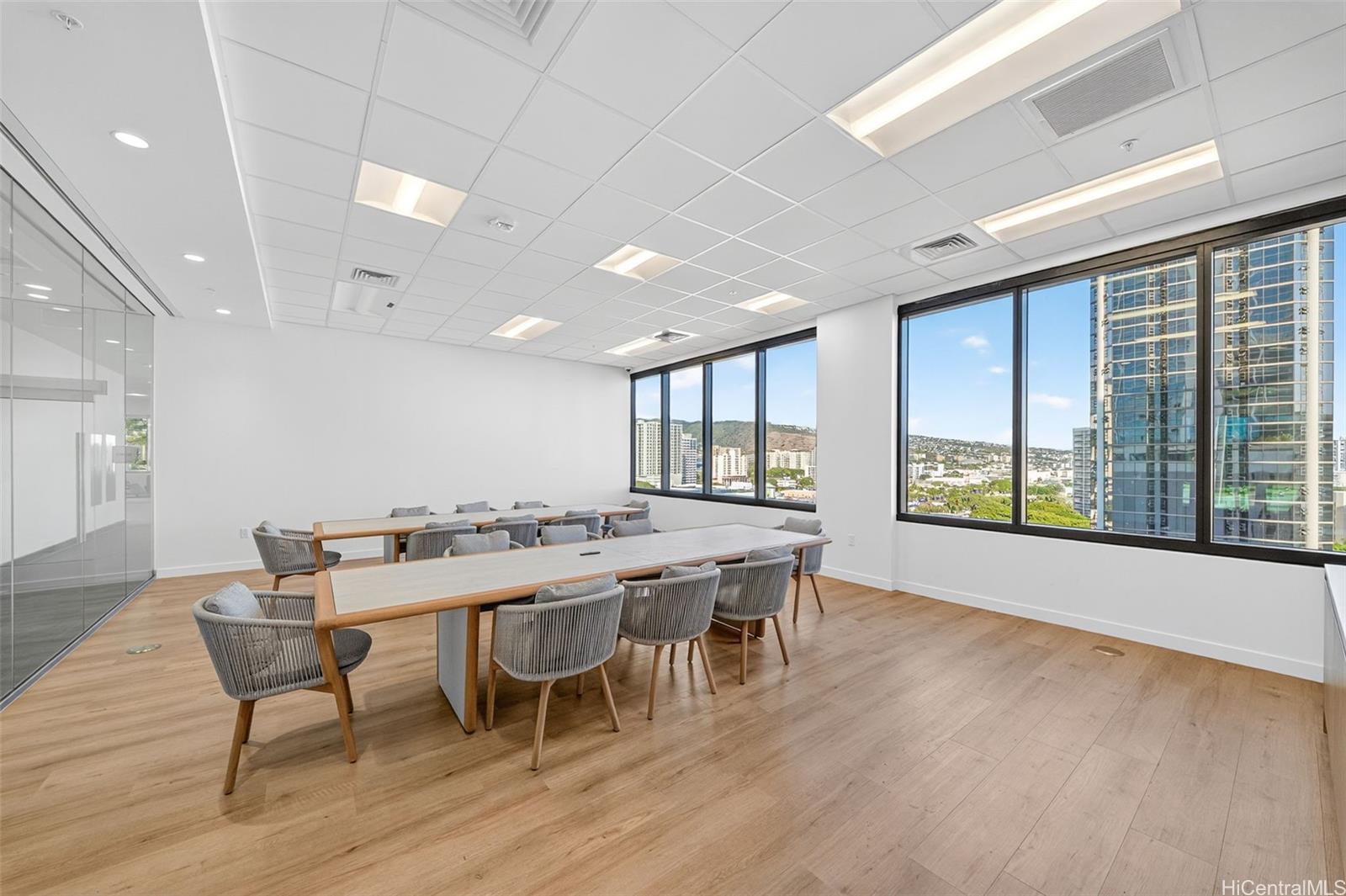 1500 Rycroft Street Honolulu - Rental - photo 15 of 15