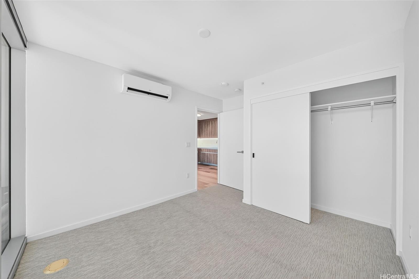 1500 Rycroft Street Honolulu - Rental - photo 8 of 25