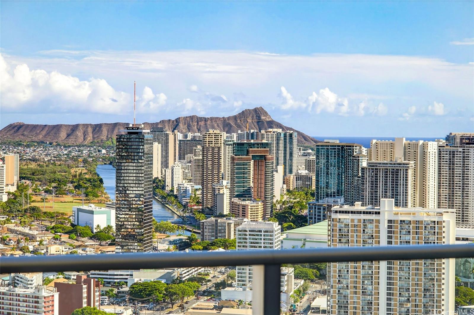 1500 Rycroft Street Honolulu - Rental - photo 11 of 25