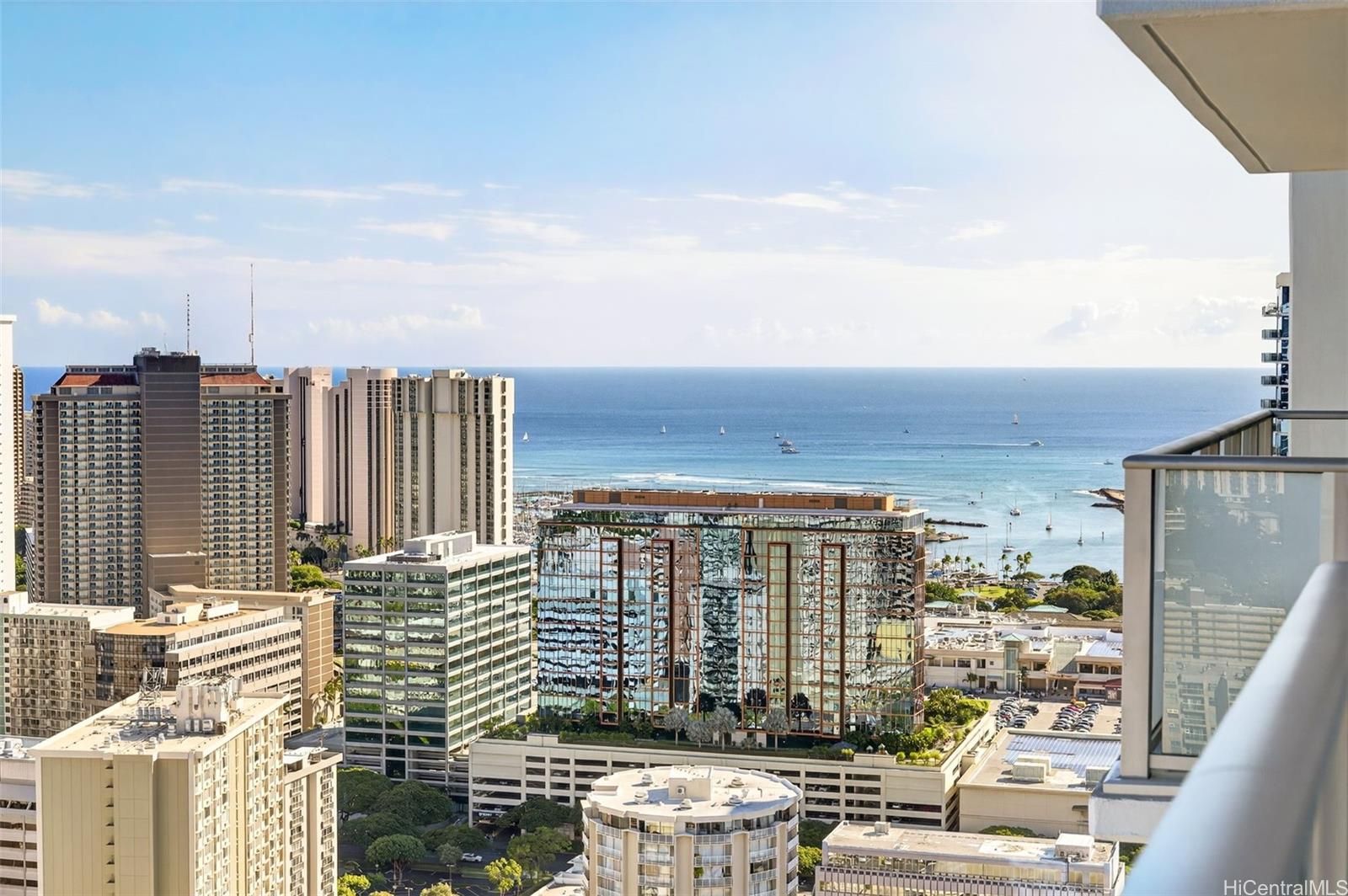 1500 Rycroft Street Honolulu - Rental - photo 12 of 25