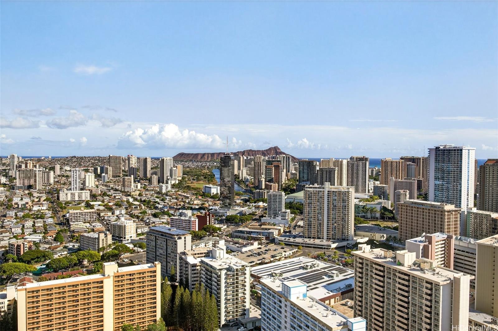 1500 Rycroft Street Honolulu - Rental - photo 13 of 25