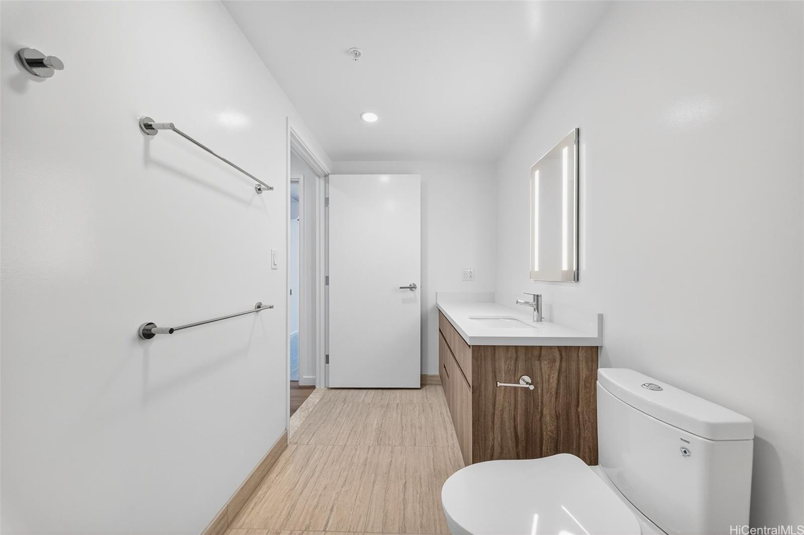 1500 Rycroft Street Honolulu - Rental - photo 10 of 25