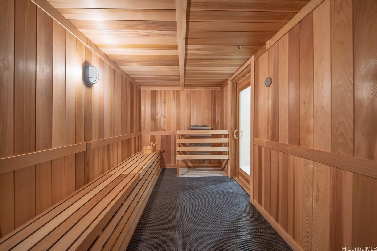 1500 Rycroft St Honolulu - Rental - photo 18 of 25