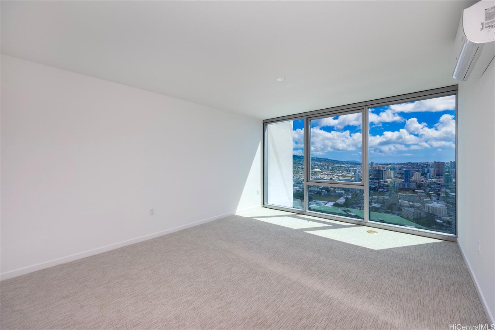 The Park on Keeaumoku condo # 4119R, Honolulu, Hawaii - photo 15 of 25