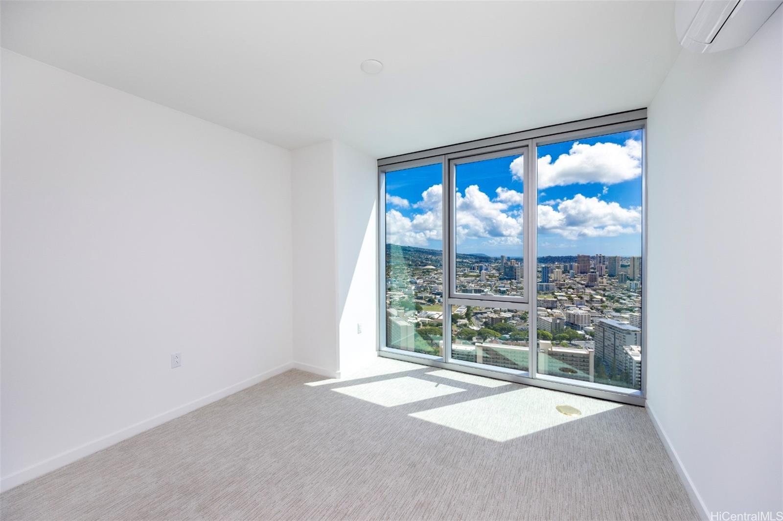 The Park on Keeaumoku condo # 4119R, Honolulu, Hawaii - photo 22 of 25