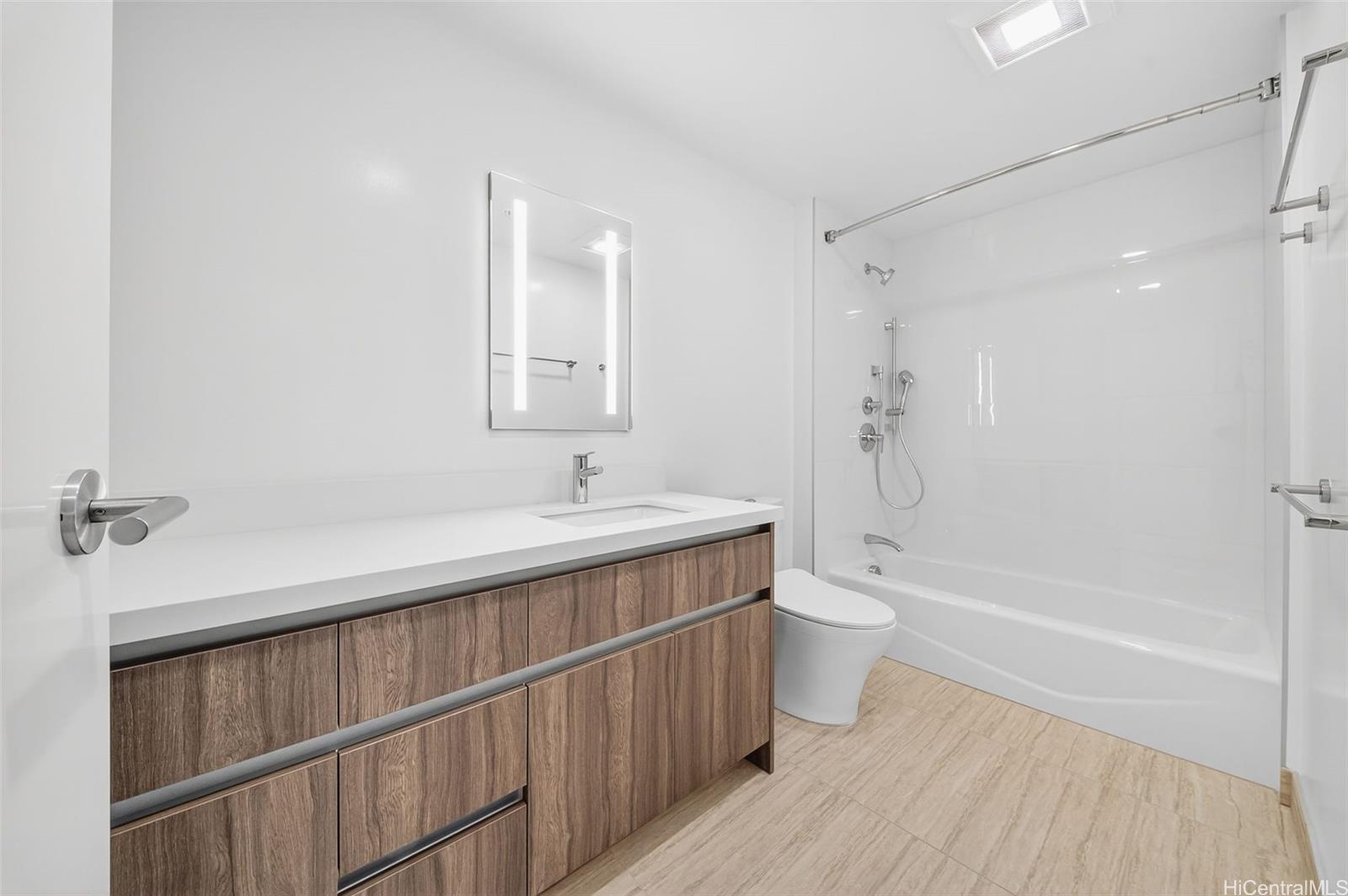 1500 Rycroft St Honolulu - Rental - photo 9 of 21