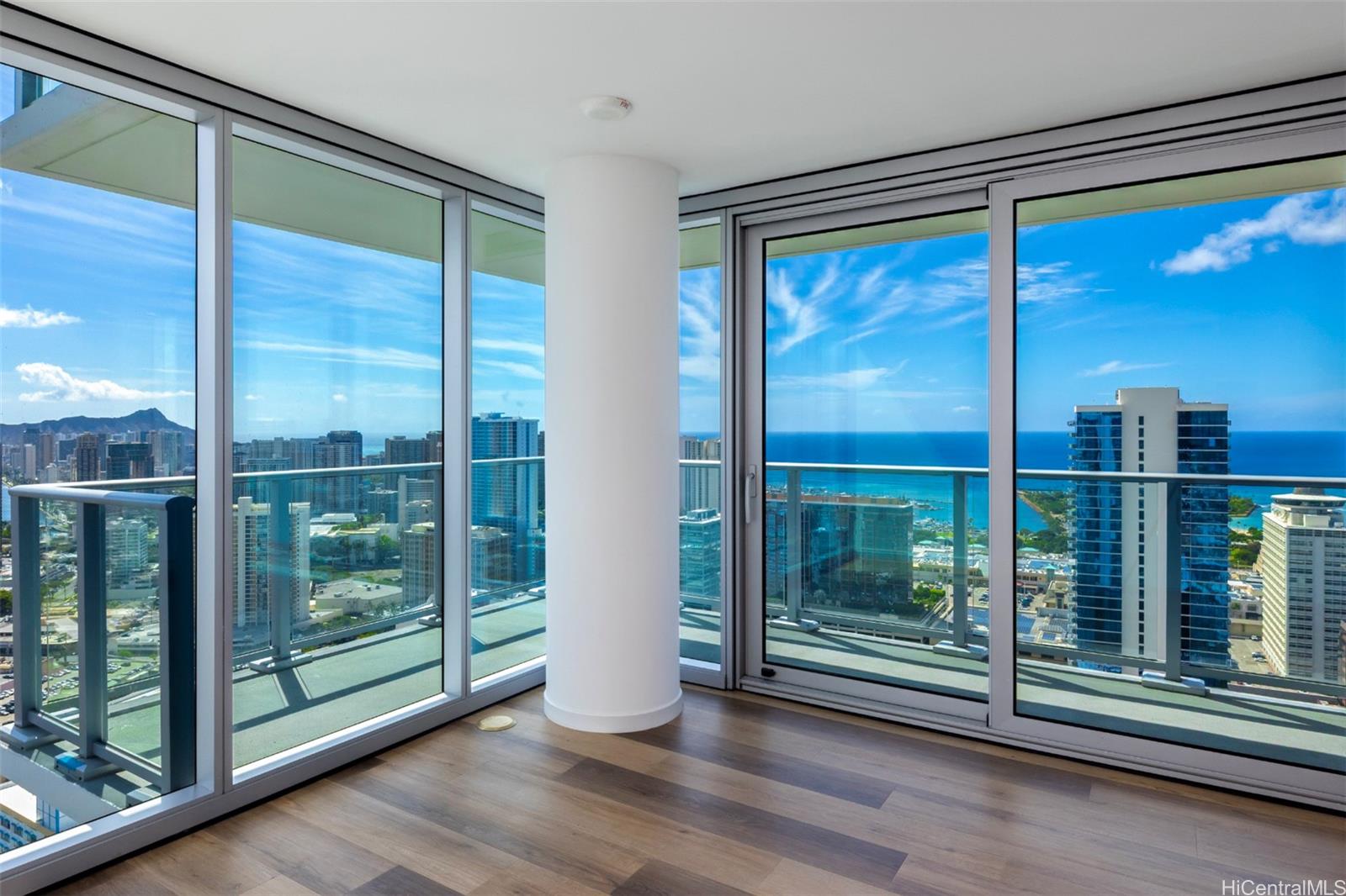 The Park on Keeaumoku condo # 4319R, Honolulu, Hawaii - photo 11 of 25