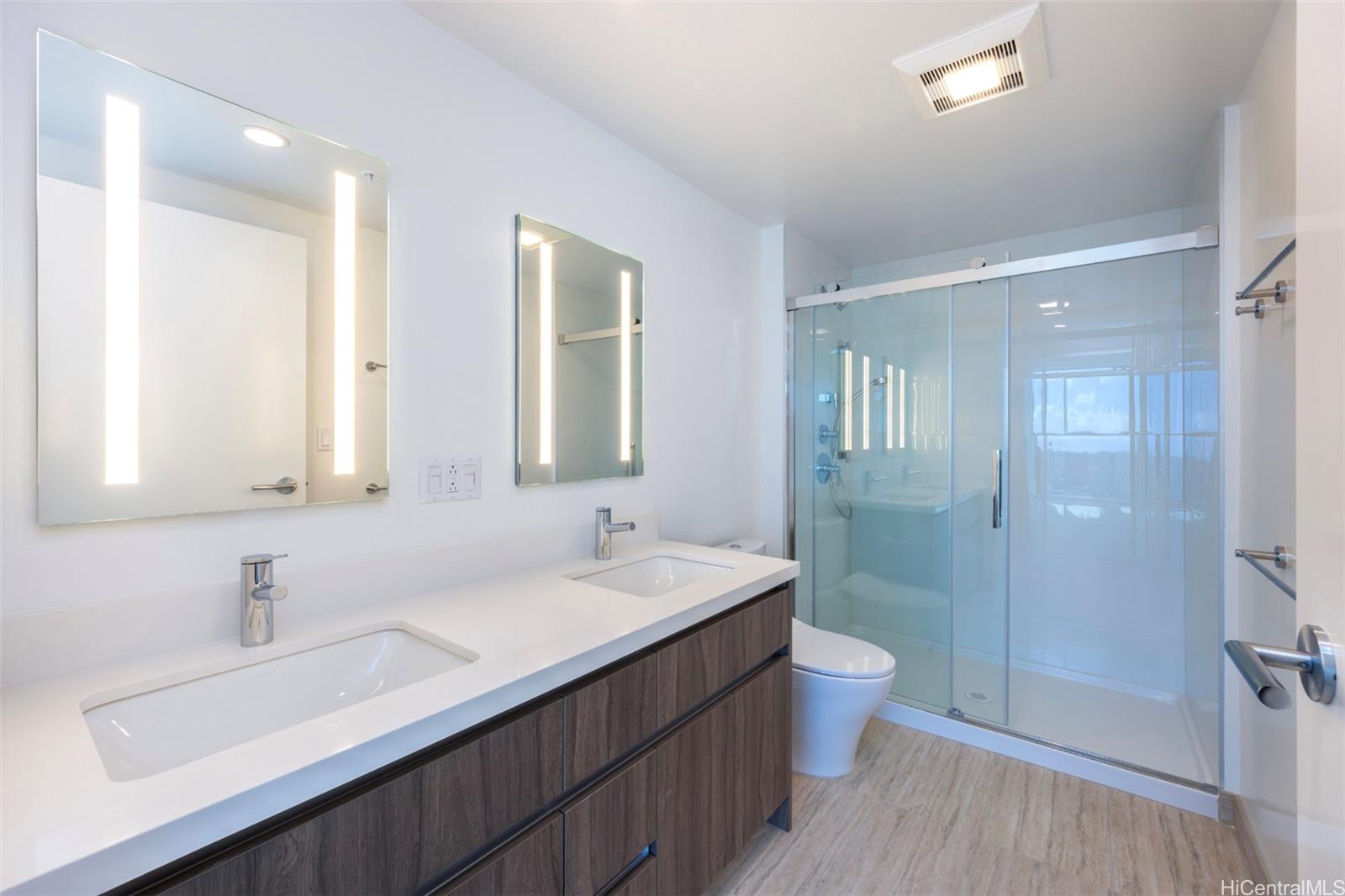 The Park on Keeaumoku condo # 4319R, Honolulu, Hawaii - photo 20 of 25