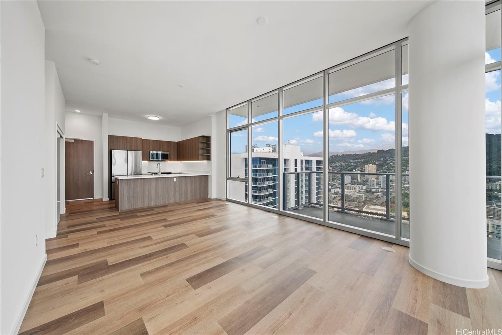 1500 Rycroft St Honolulu - Rental - photo 2 of 25