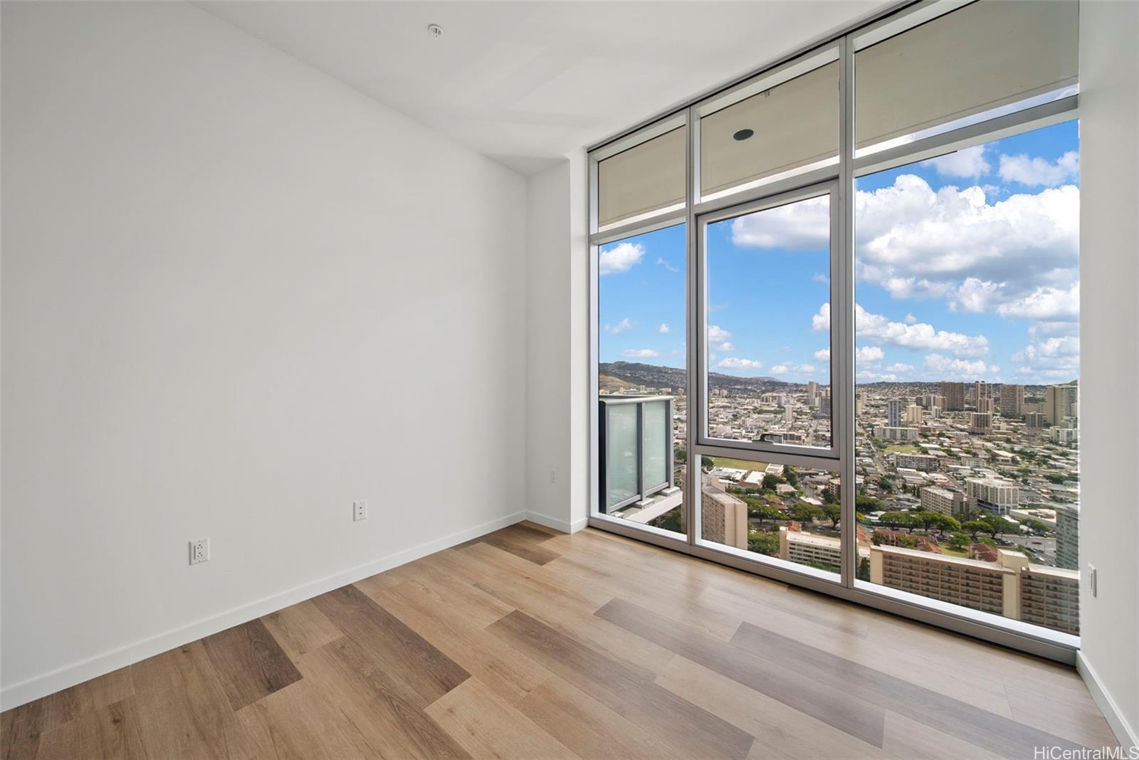 1500 Rycroft St Honolulu - Rental - photo 13 of 25