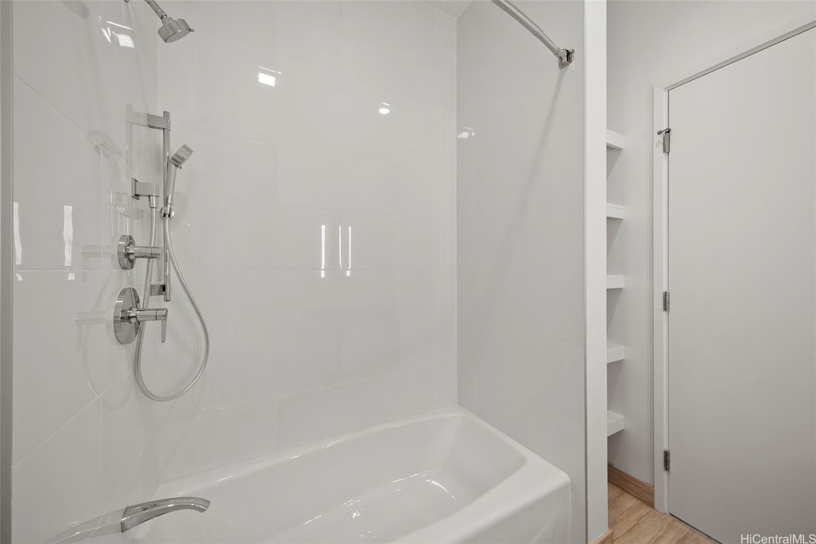 1500 Rycroft St Honolulu - Rental - photo 10 of 25