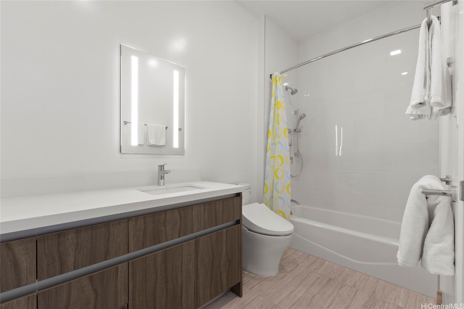 The Park on Keeaumoku condo # 4405R, Honolulu, Hawaii - photo 10 of 23