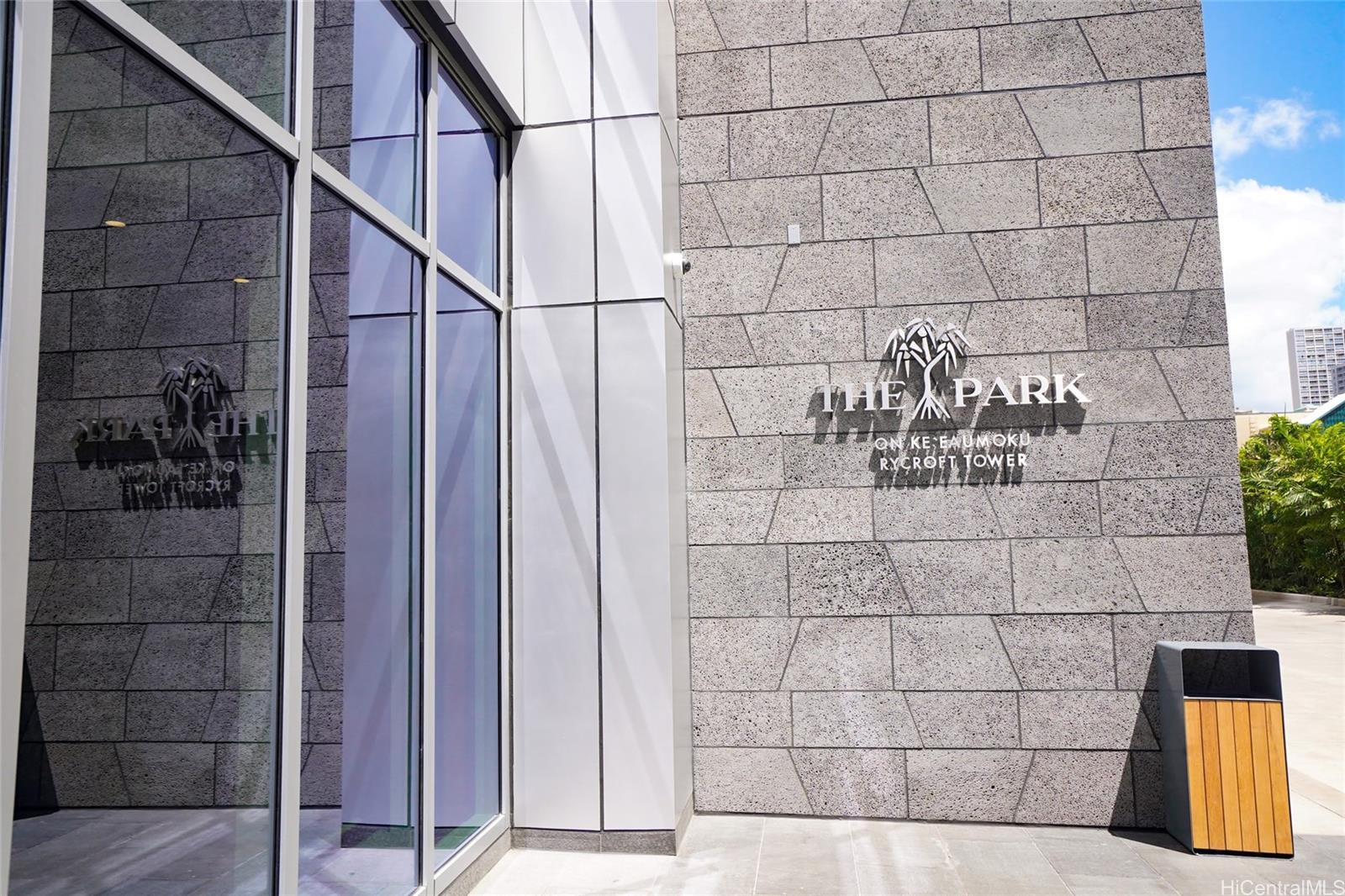 The Park on Keeaumoku condo # 808R, Honolulu, Hawaii - photo 12 of 15