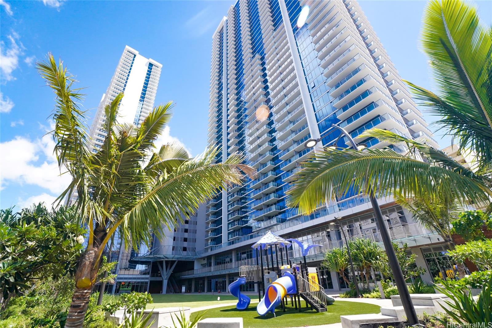 The Park on Keeaumoku condo # 808R, Honolulu, Hawaii - photo 13 of 15