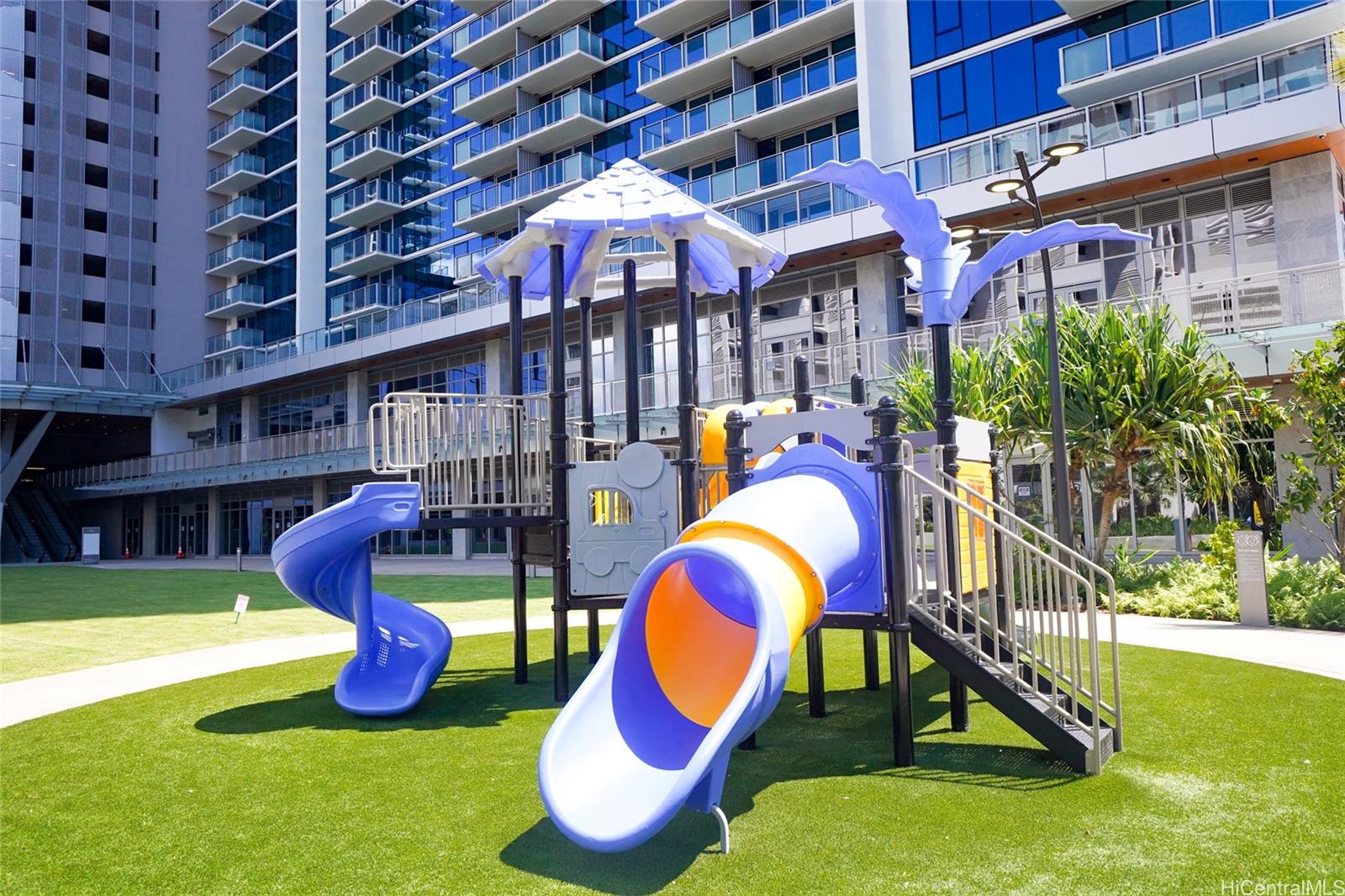 The Park on Keeaumoku condo # 808R, Honolulu, Hawaii - photo 14 of 15