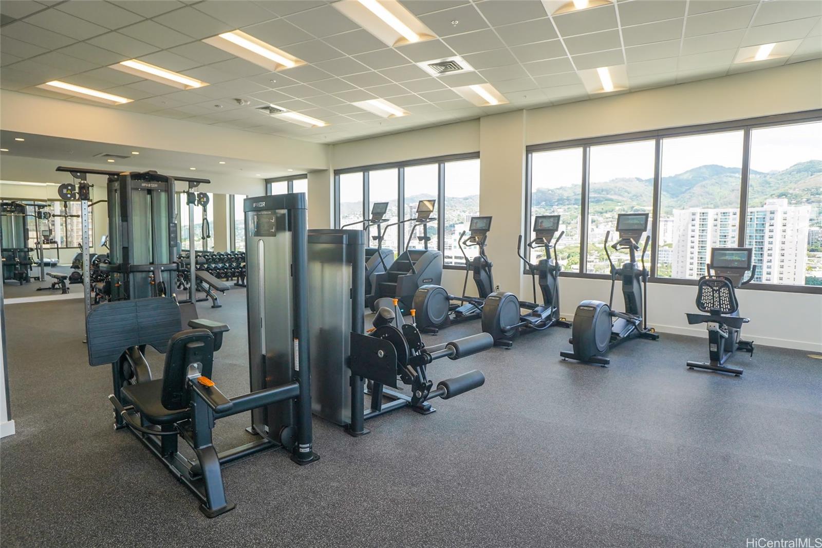 The Park on Keeaumoku condo # 808R, Honolulu, Hawaii - photo 9 of 15