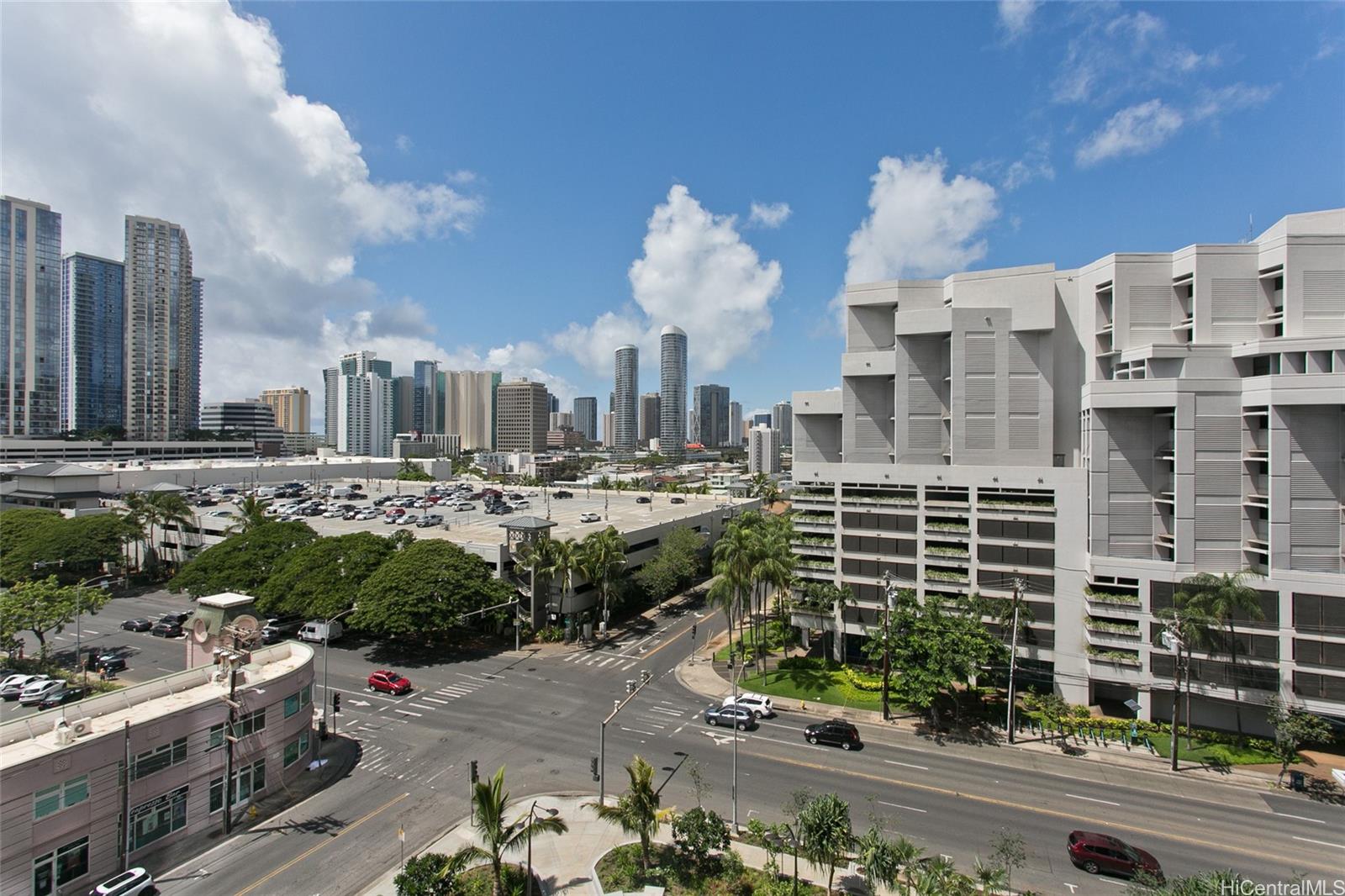 1500 Rycroft St Honolulu - Rental - photo 7 of 25