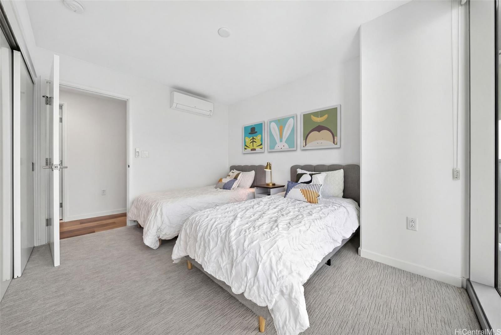 1500 Rycroft St Honolulu - Rental - photo 4 of 25