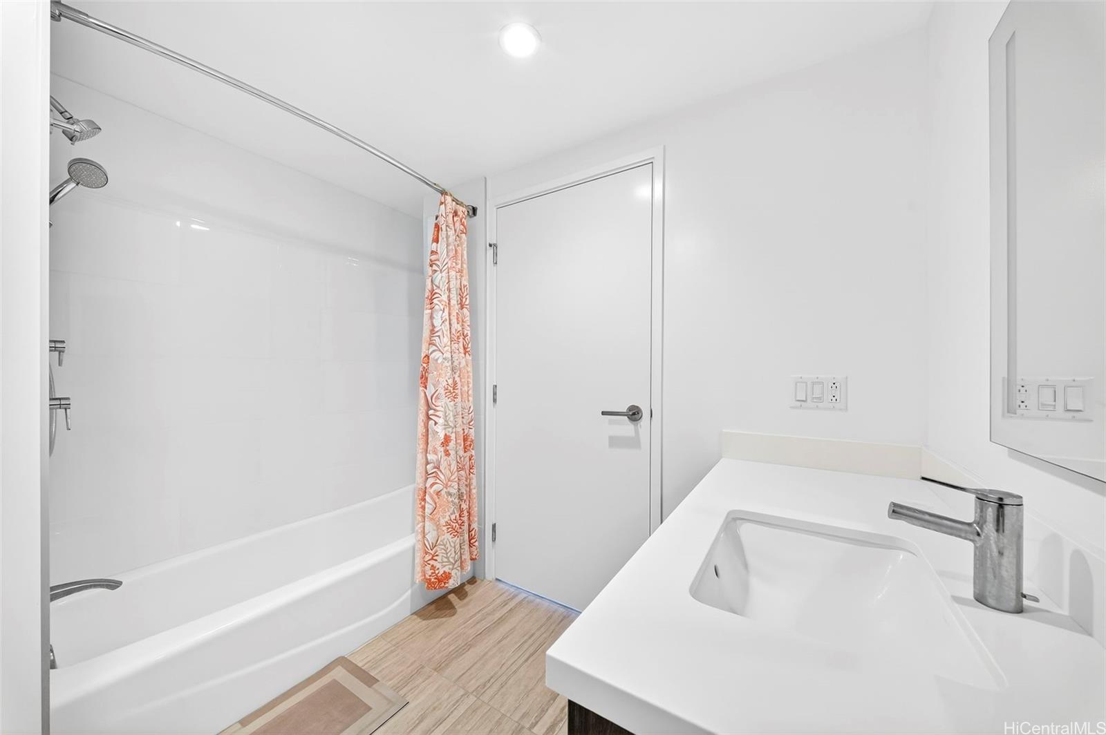 1500 Rycroft St Honolulu - Rental - photo 7 of 25