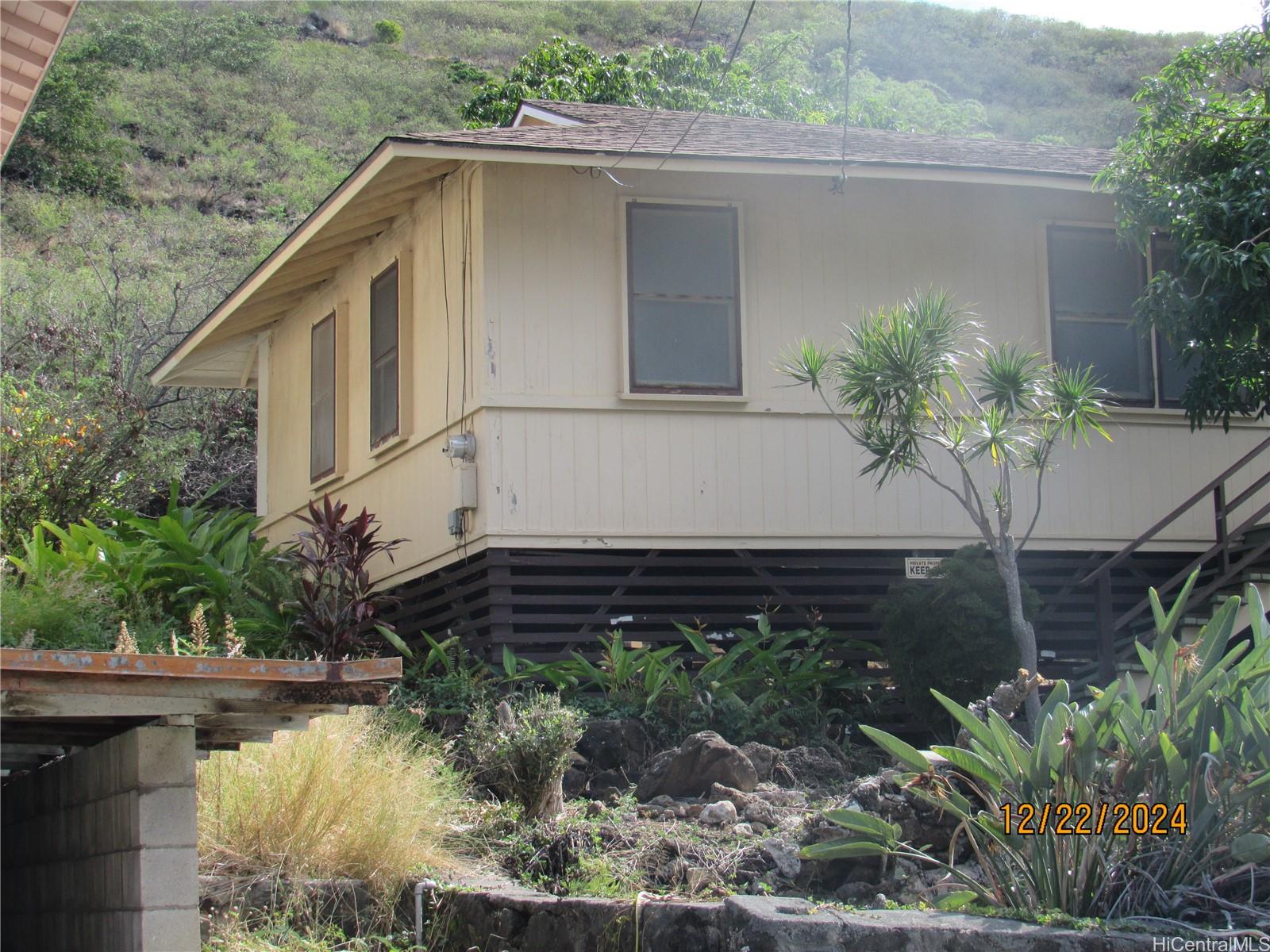 1503  AinaKoa Ave Waialae Nui-lwr, Diamond Head home - photo 2 of 11