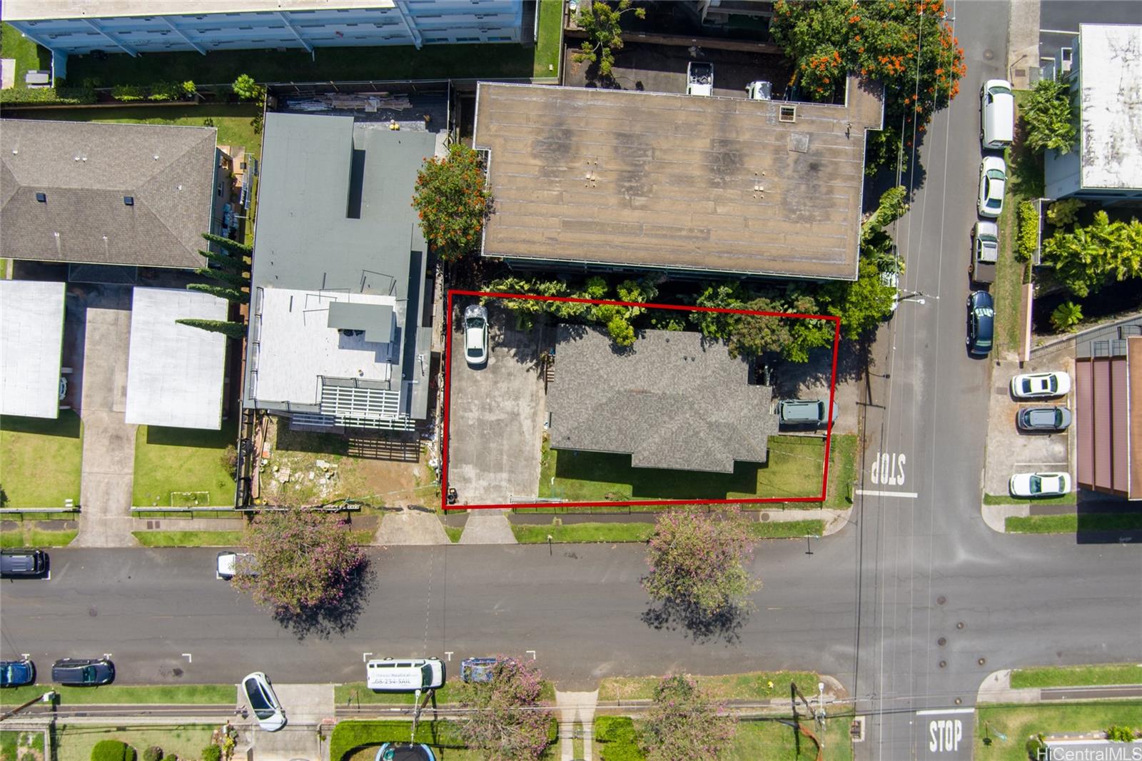 1504  Dominis Street Makiki Area, Honolulu home - photo 20 of 25