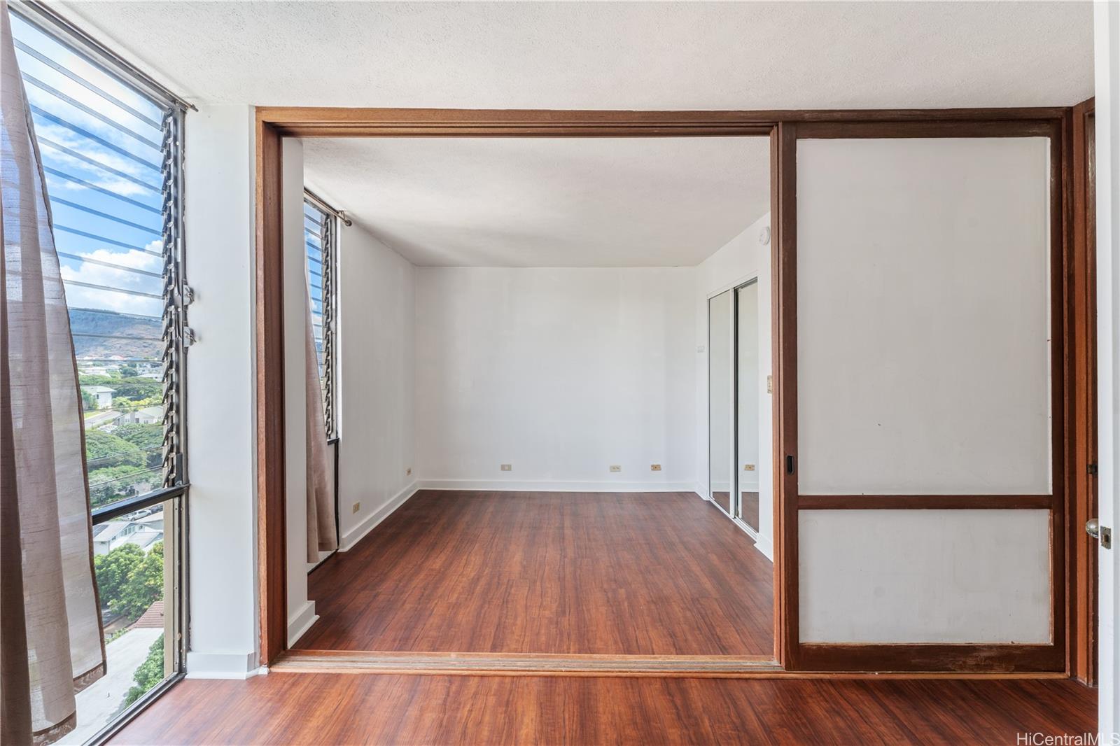 Alexander condo # 1205, Honolulu, Hawaii - photo 16 of 25