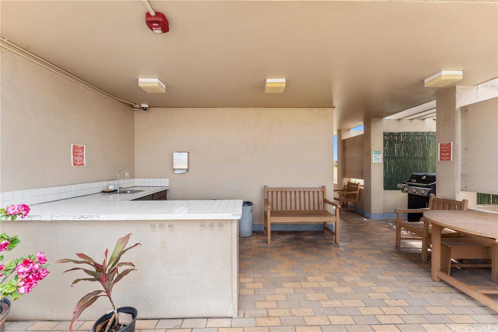 Alexander condo # 1205, Honolulu, Hawaii - photo 22 of 25