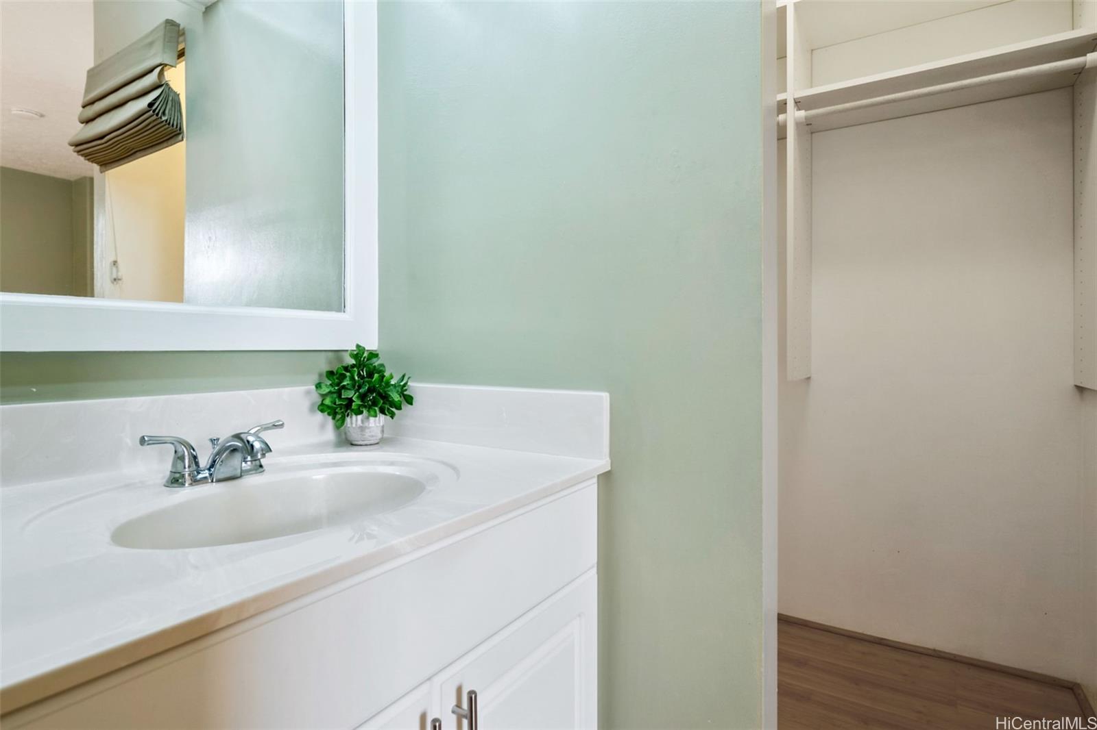 ALEXANDER condo # 206, Honolulu, Hawaii - photo 11 of 20