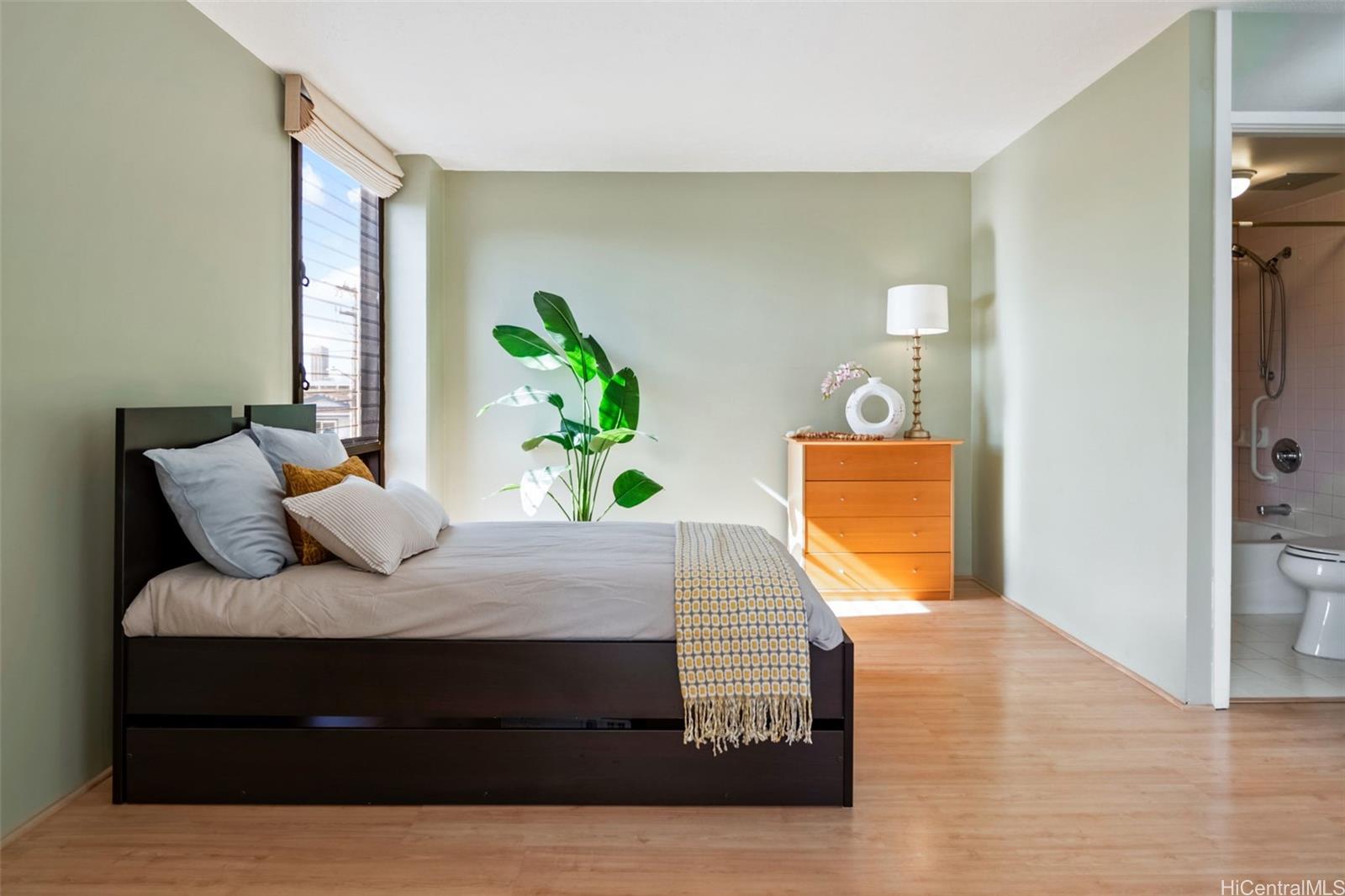 ALEXANDER condo # 206, Honolulu, Hawaii - photo 8 of 20